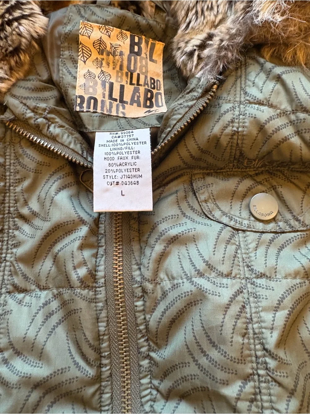 Billabong long quilted